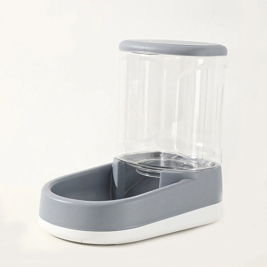 3.8L Large Capacity Pet Feeder Water Modern Design Dispenser Food Grade PP Material Anti Slip Bottom Design for Dog Cat Feeding